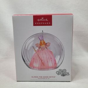 Glinda The Good Witch  Wizard Of Oz Hallmark Ornament. BNIB- Retired